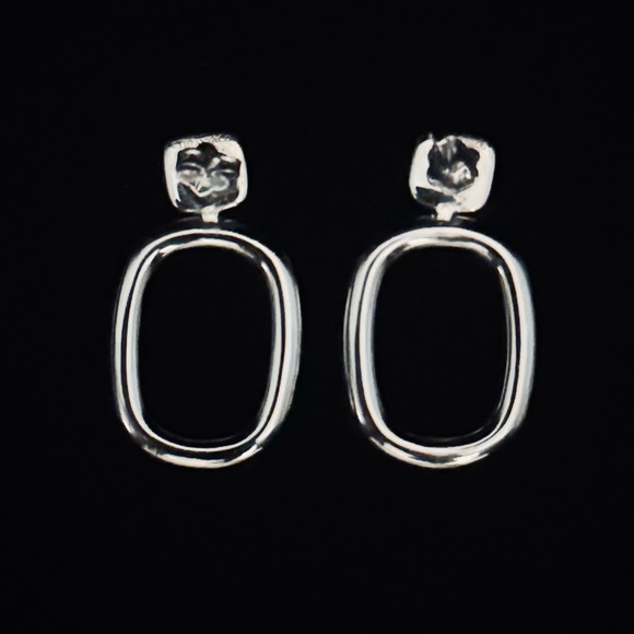 Tiffany & Co. White Enamel Coral and Pavé Diamond Earrings - Picture 3 of 5